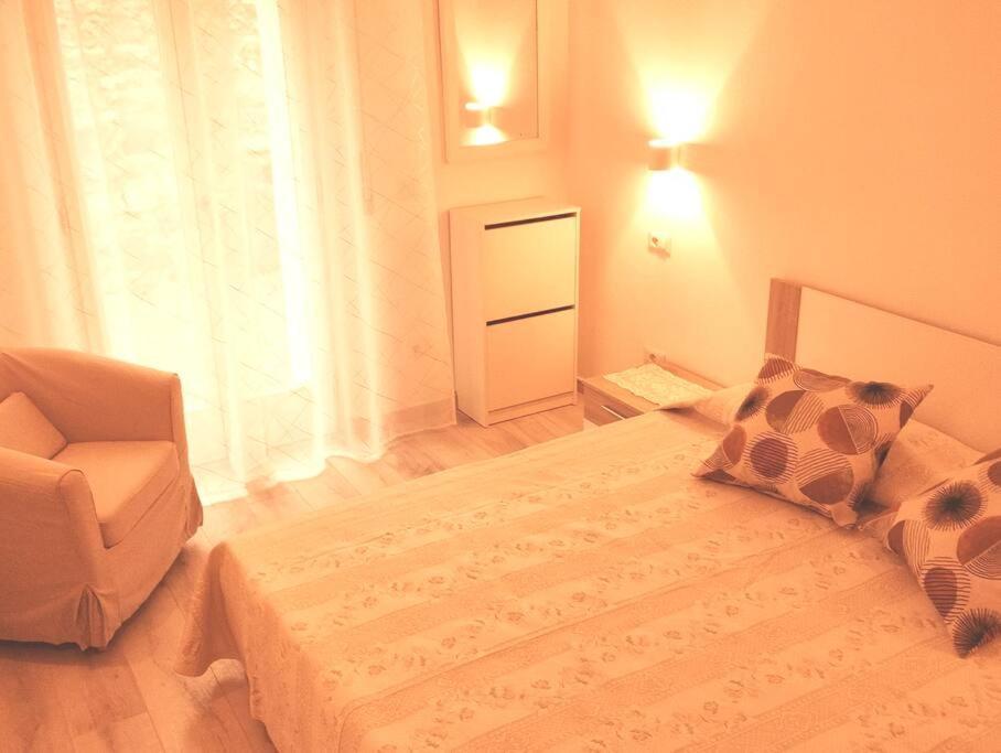 La Casina Di Nonna Giulia Apartment กัสตีลีโยเน ดิ ออร์ชา ภายนอก รูปภาพ